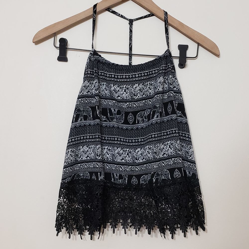 LA Hearts Y Back Elephant Lace Trim Tank Top, sz S